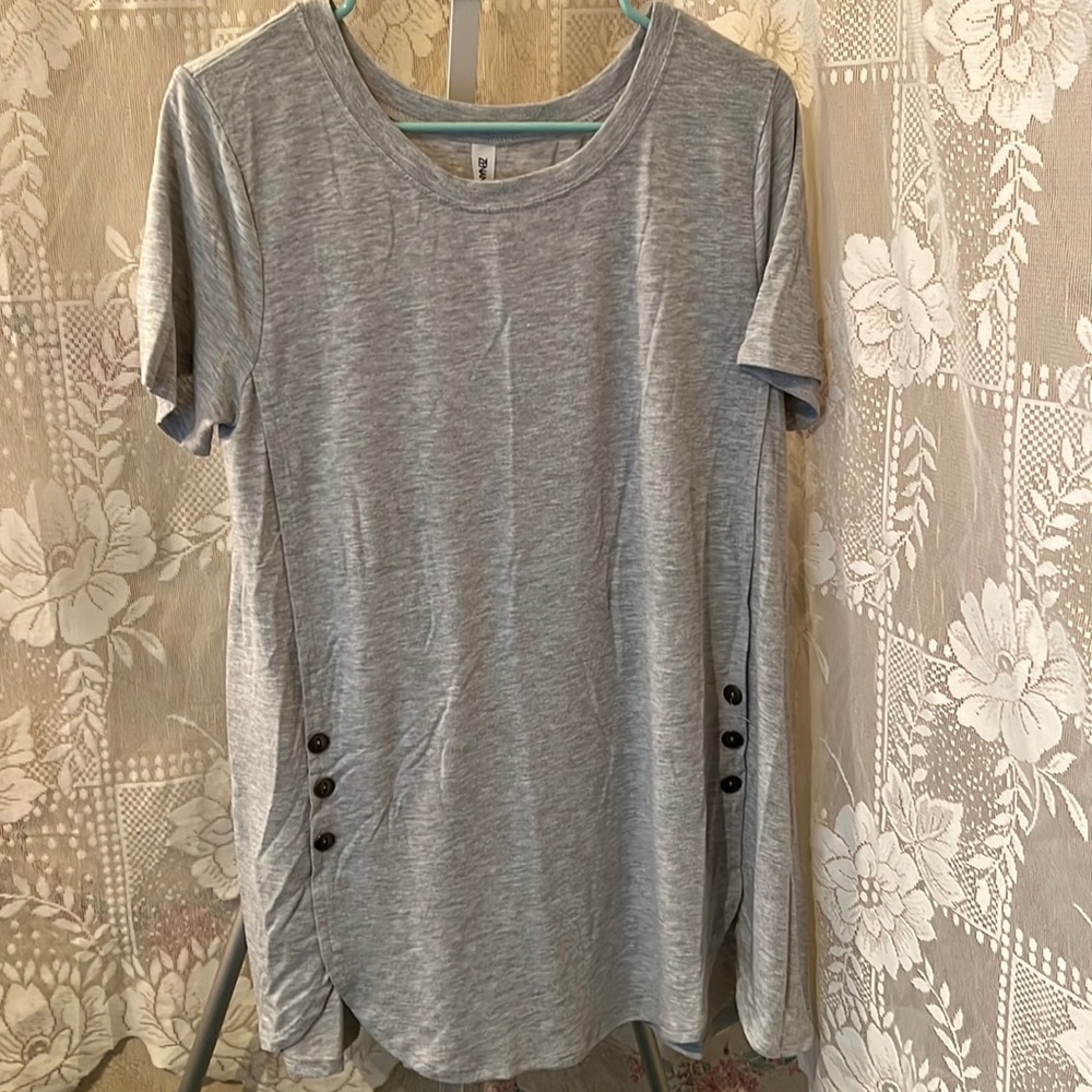 Grey Zenana shirt with buttons size large